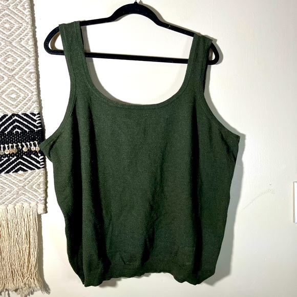Time and tru hunter green knit tank top - Picture 1 of 6